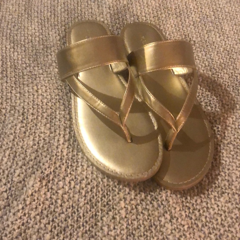 American Eagle gold sandals